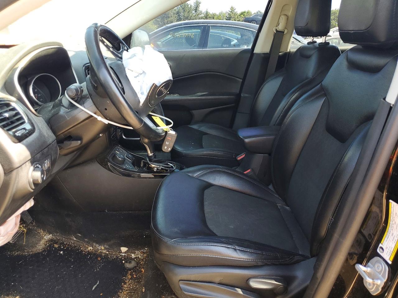 3C4NJDBB3KT648317 · 2019 JEEP COMPASS · 7/12