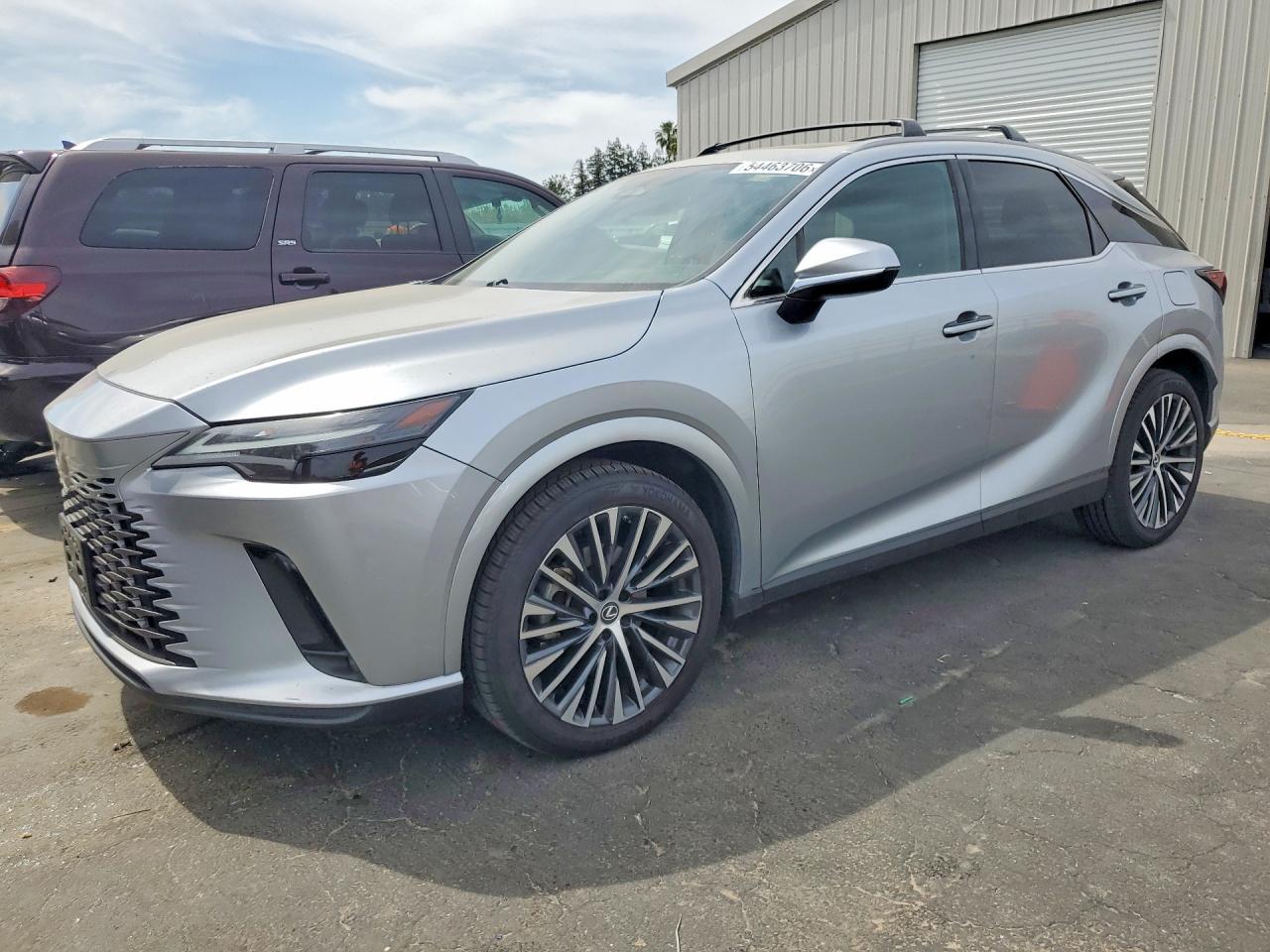 2T2BAMBA0PC001048 · 2023 LEXUS RX 350