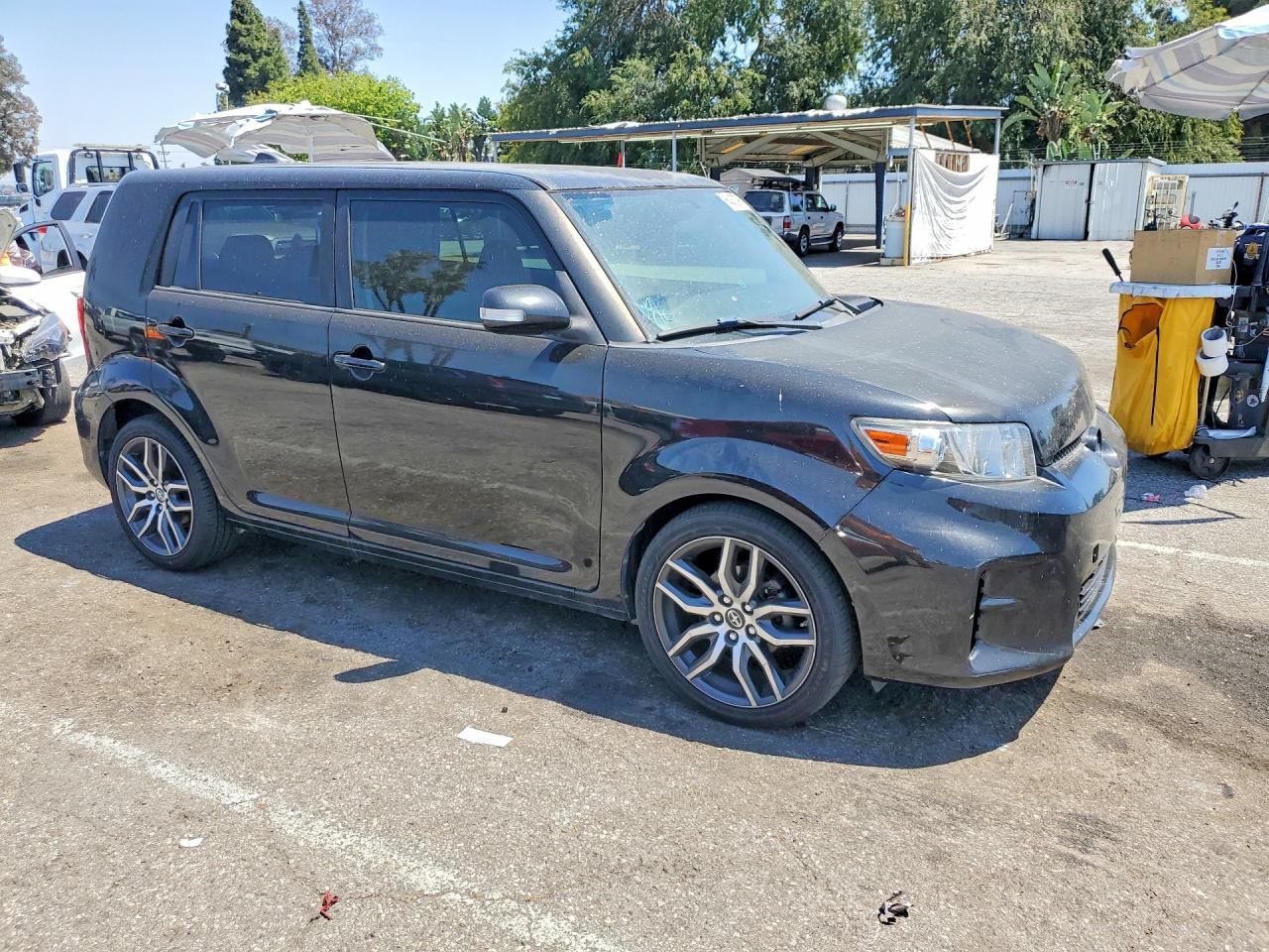 JTLZE4FE3DJ037535 · 2013 SCION XB · 4/13