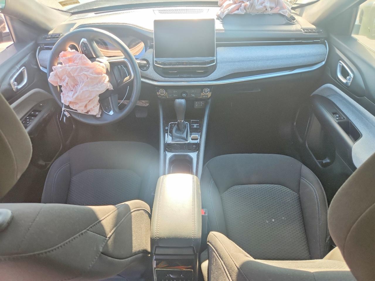 3C4NJDAN7RT576995 · 2024 JEEP COMPASS · 8/13