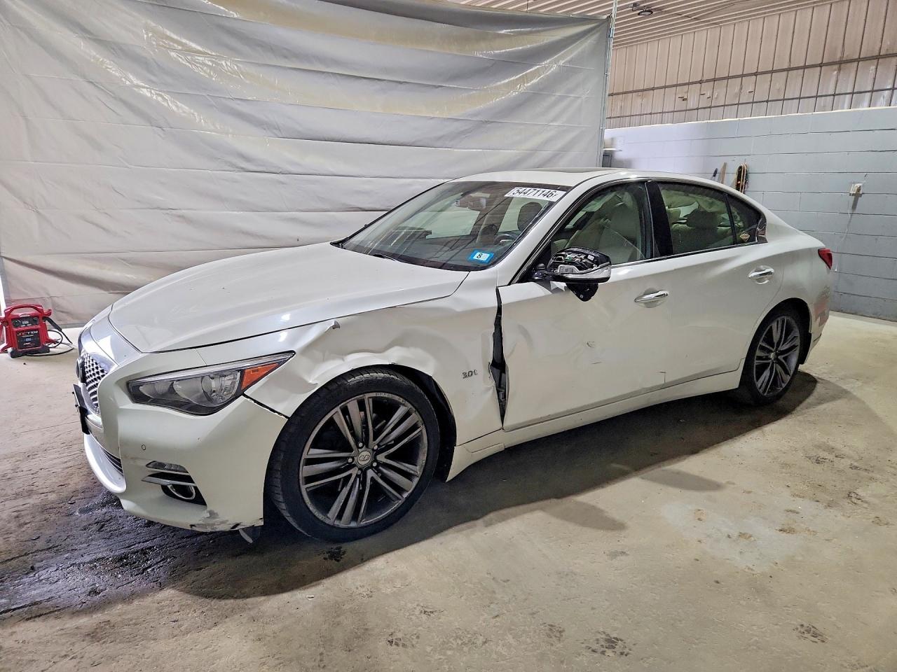 JN1EV7AR3HM831156 · 2017 INFINITI Q50