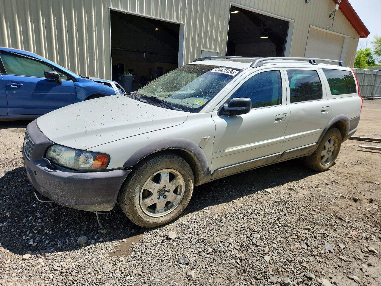 YV1SZ59H941141325 · 2004 VOLVO XC70