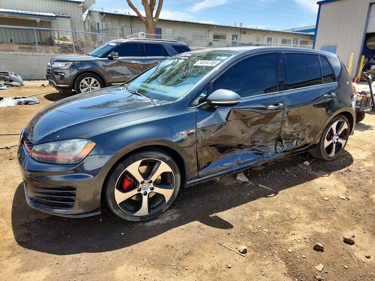 3VW5T7AU5GM033605 · 2016 VOLKSWAGEN GTI