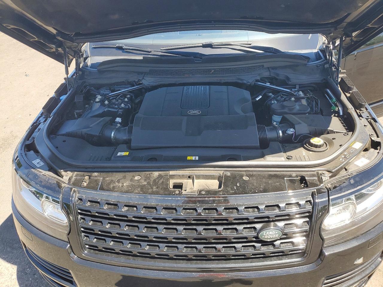 SALGS2FE9HA330077 · 2017 LAND ROVER RANGE ROVER · 11/12