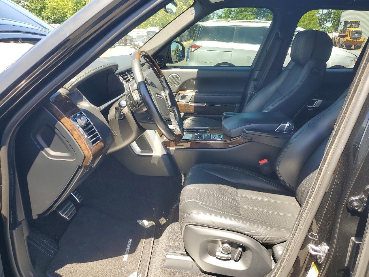 SALGS2FE9HA330077 · 2017 LAND ROVER RANGE ROVER · 7/12