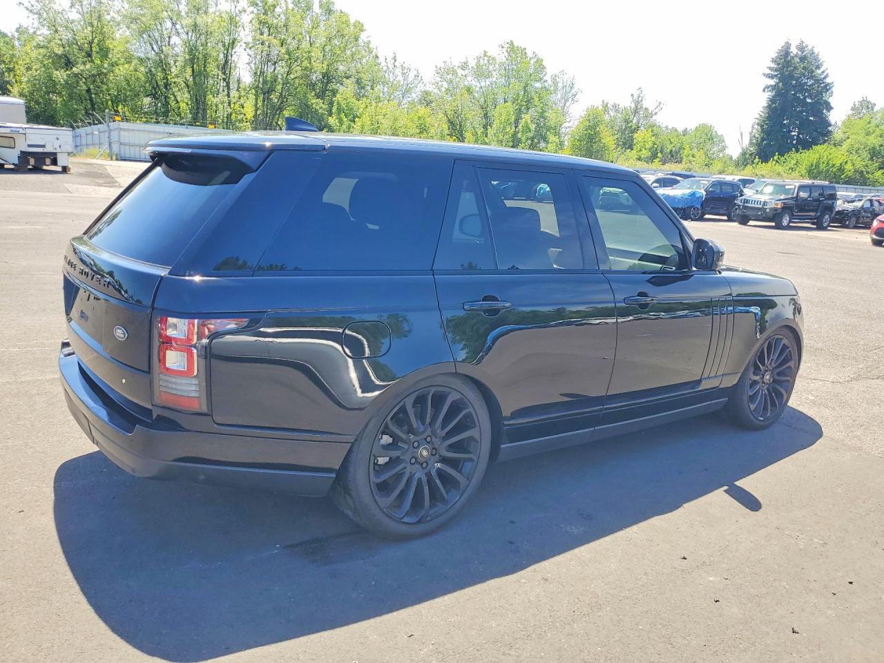 SALGS2FE9HA330077 · 2017 LAND ROVER RANGE ROVER · 3/12