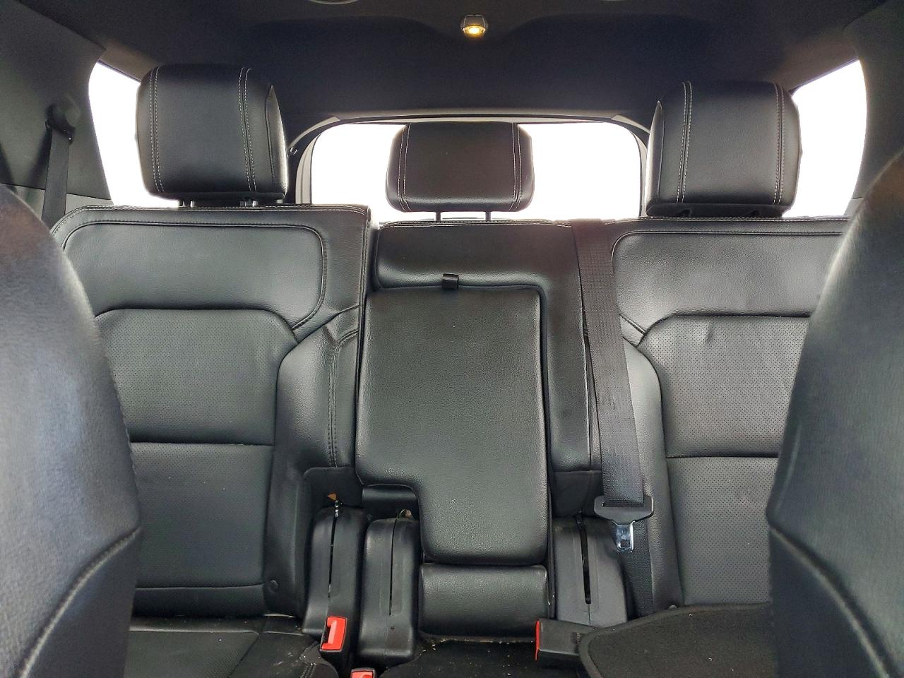 1FM5K8F84GGC22078 · 2016 FORD EXPLORER · 10/13