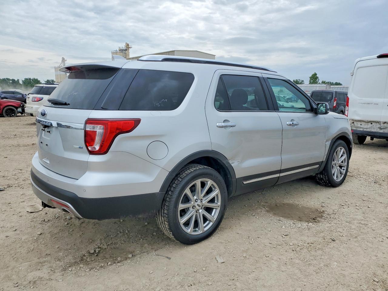 1FM5K8F84GGC22078 · 2016 FORD EXPLORER · 3/13
