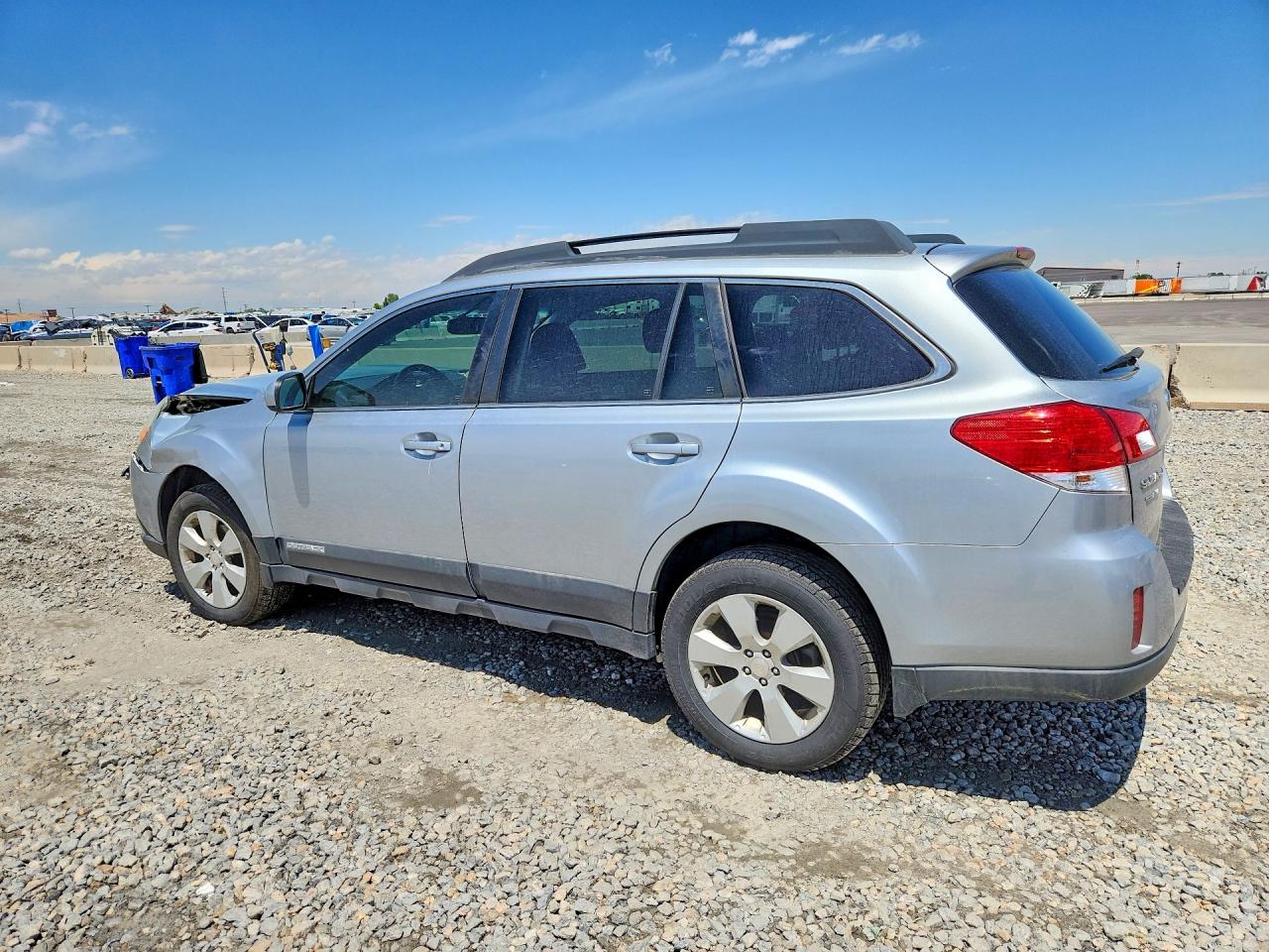 4S4BRBCC0C3237344 · 2012 SUBARU OUTBACK · 2/13