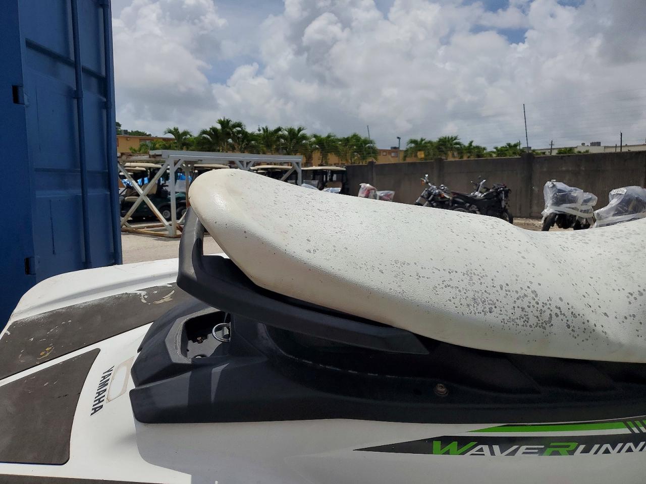 YAMA0990D717 · 2017 YAM JET SKI · 6/10