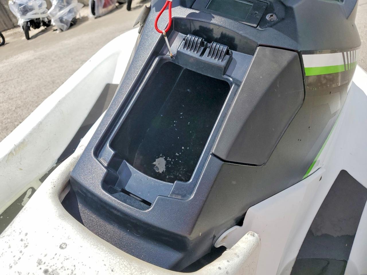 YAMA0990D717 · 2017 YAM JET SKI · 9/10