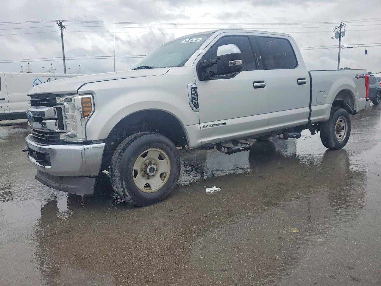 1FT7W2BT0JEB97305 · 2018 FORD F250