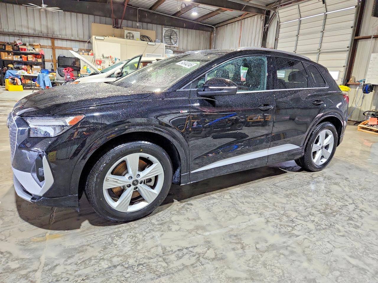 WA1KUBFZ5SP040819 · 2025 AUDI Q4 E-TRON