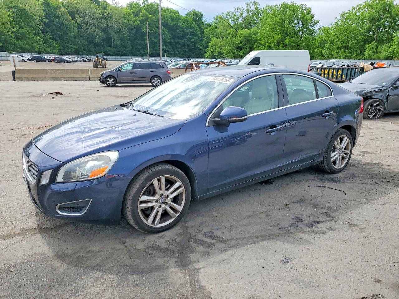 2013 VOLVO S60