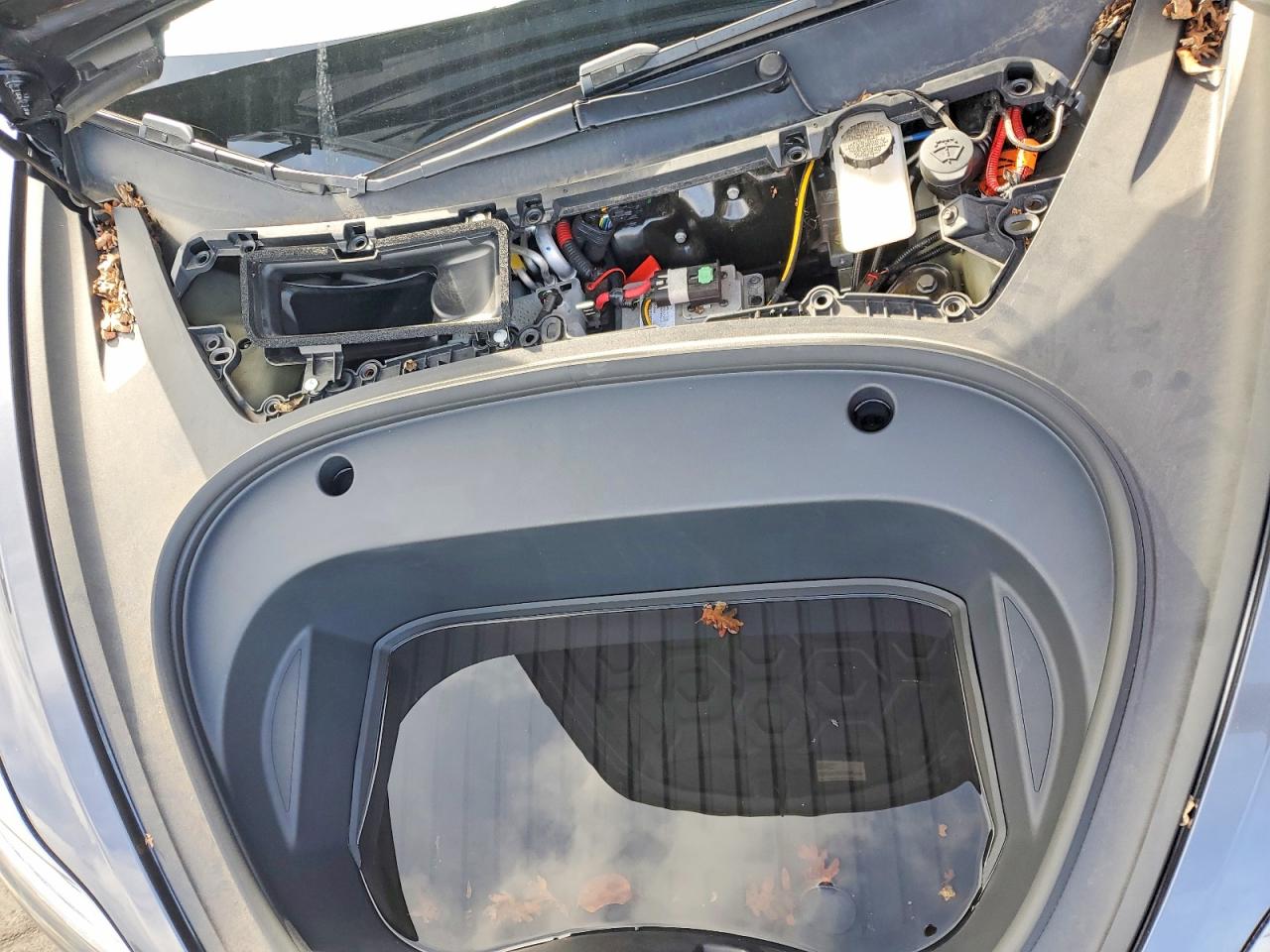 5YJ3E1EA0PF579492 · 2023 TESLA MODEL 3 · 11/12