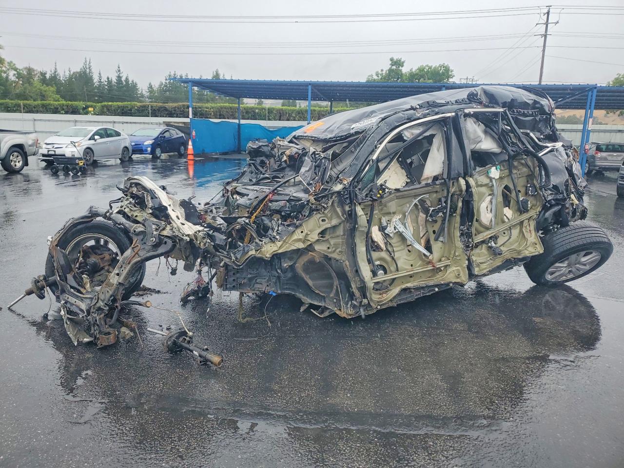 5FNYF6H13HB101886 · 2017 HONDA PILOT