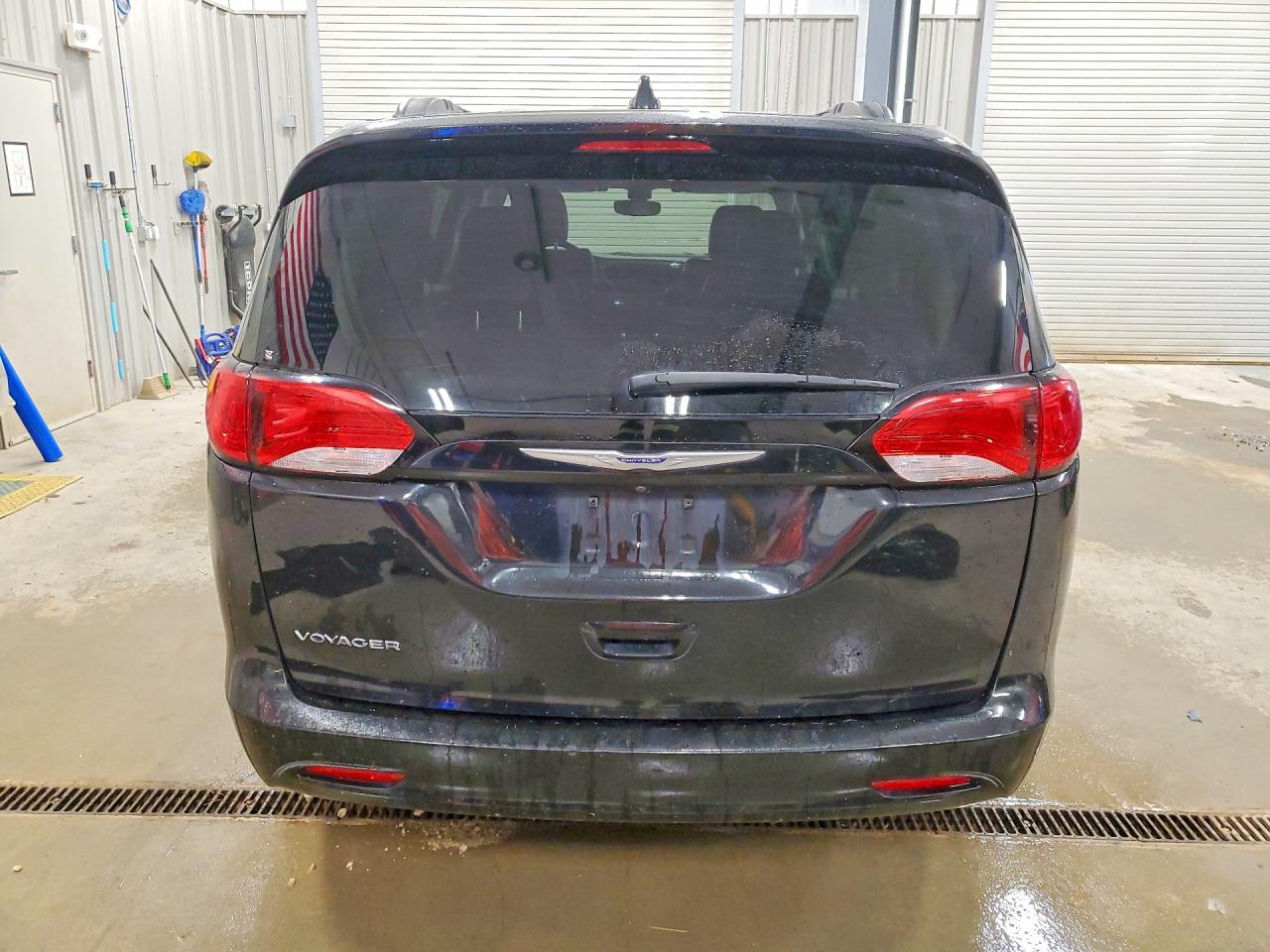 2C4RC1DG1LR172091 · 2020 CHRYSLER VOYAGER · 6/13