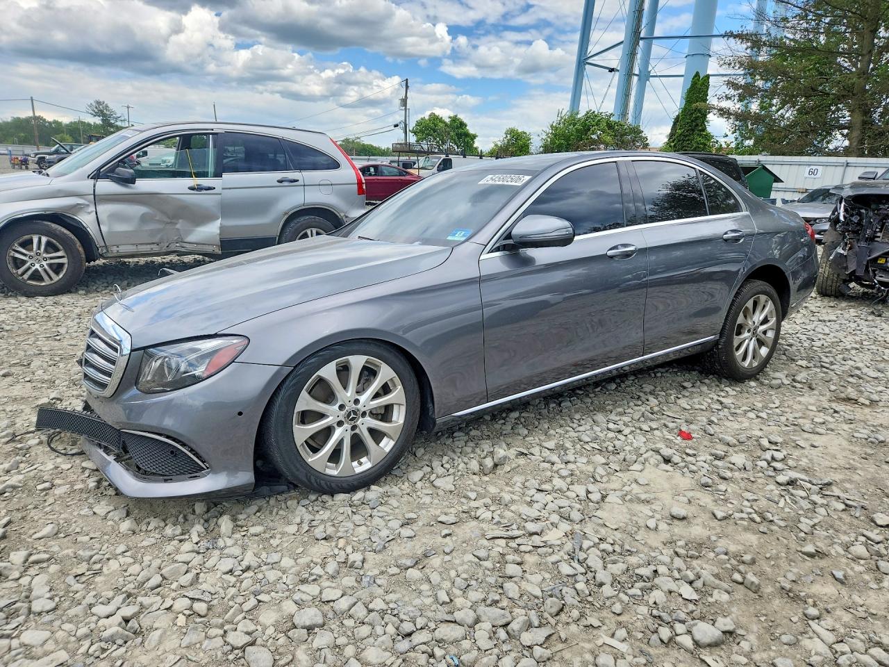 WDDZF4KB4JA310083 · 2018 MERCEDES-BENZ E