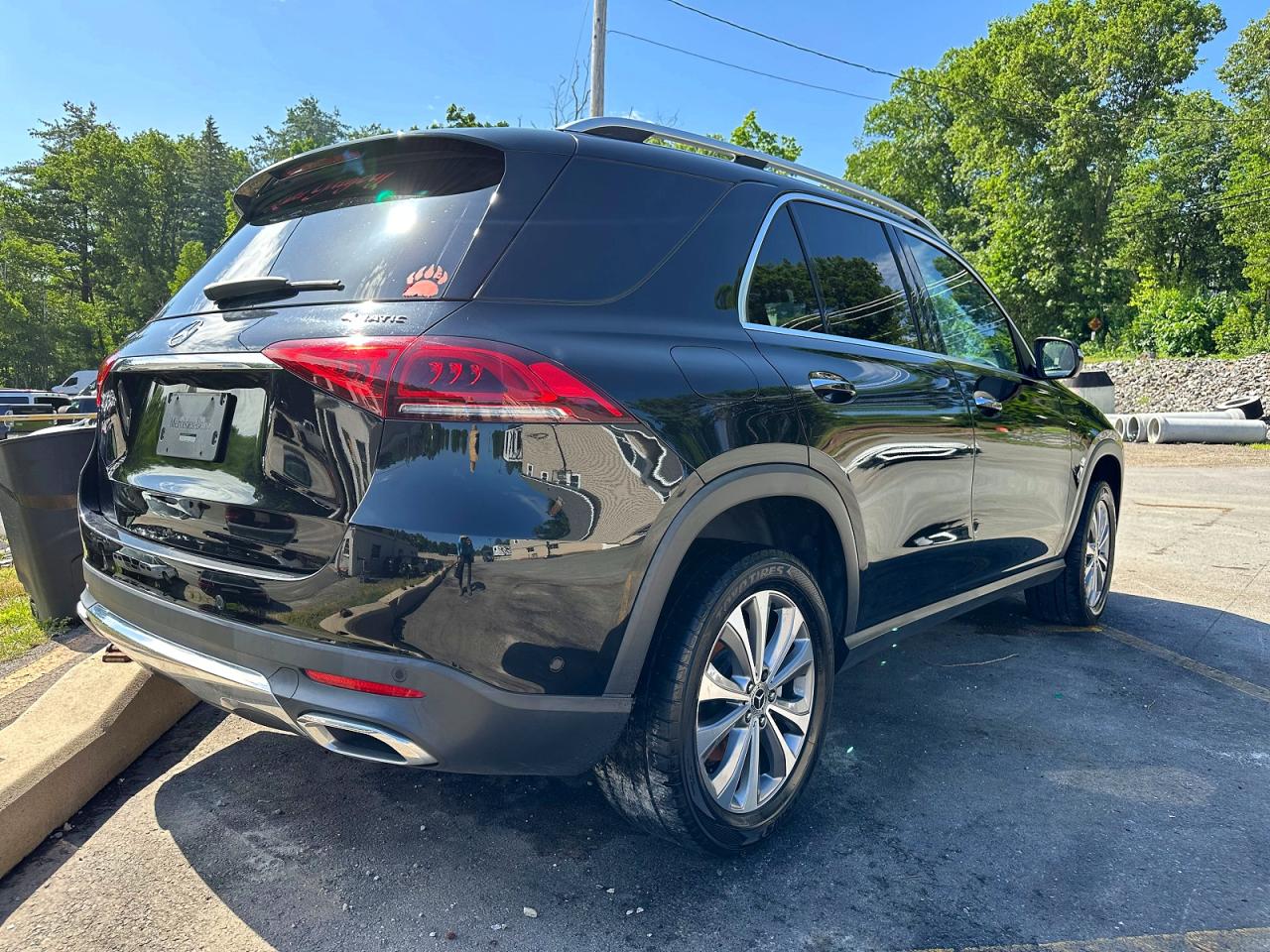 4JGFB4KB8MA440067 · 2021 MERCEDES-BENZ GLE · 3/10
