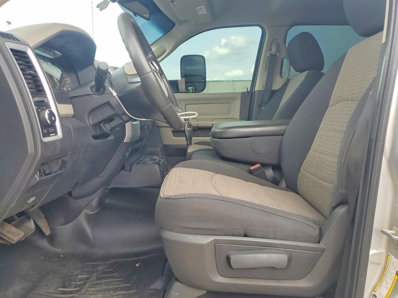 3D7UT2CL2BG593293 · 2011 DODGE RAM 2500 · 7/12