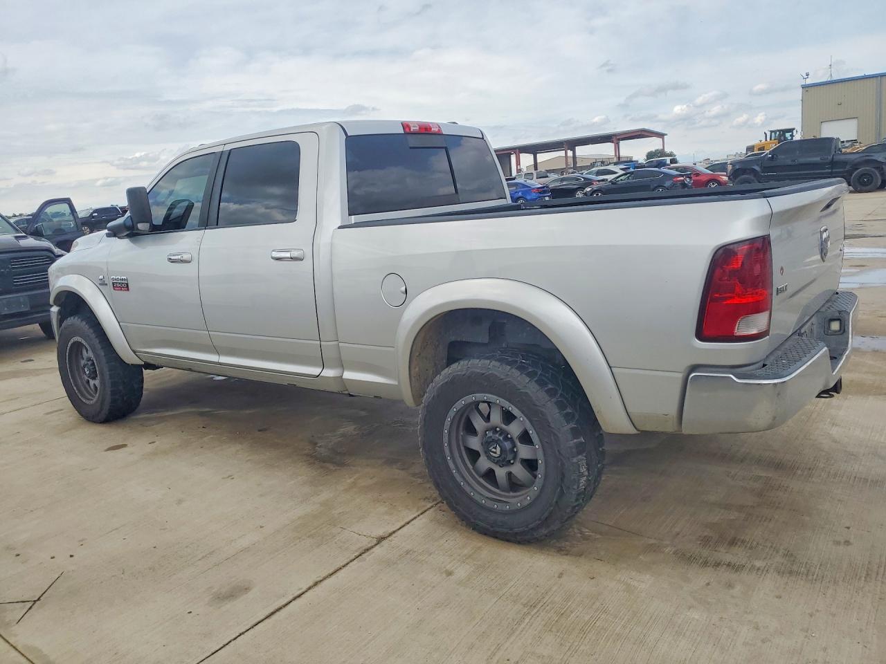 3D7UT2CL2BG593293 · 2011 DODGE RAM 2500 · 2/12