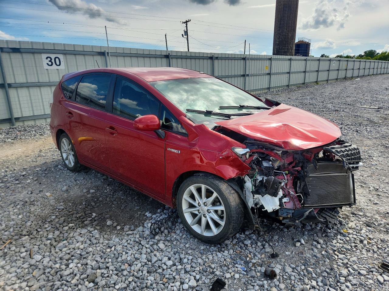 JTDZN3EUXC3025013 · 2012 TOYOTA PRIUS V · 4/12