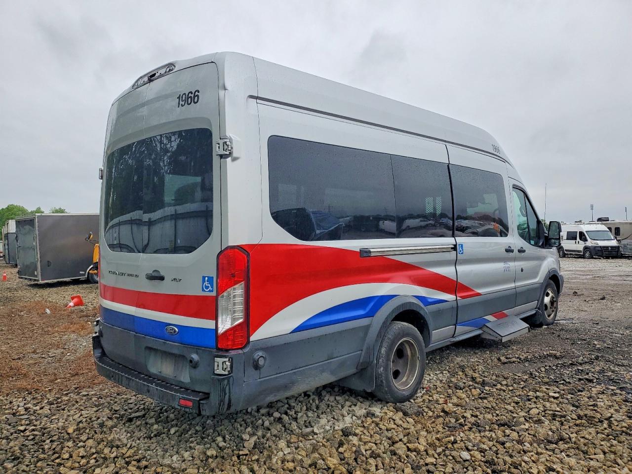 1FDVU4XVXKKA80056 · 2019 FORD TRANSIT · 4/10