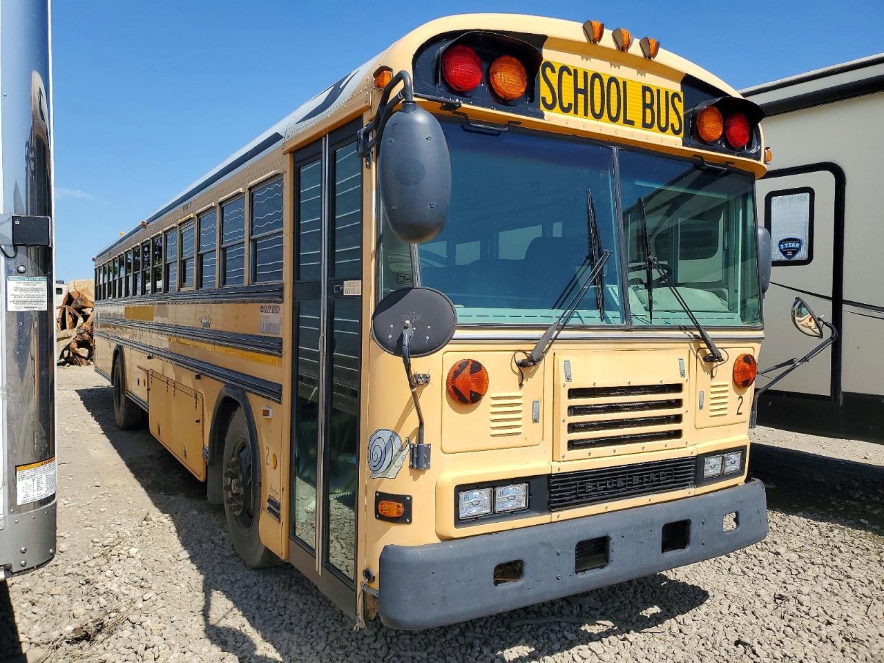 1BABNCKA06F232163 · 2006 BLUB SCHOOL BUS