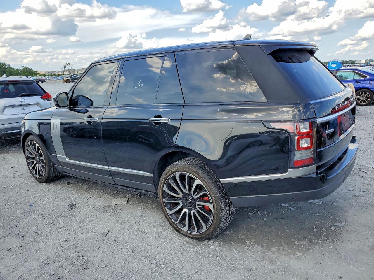 SALGV2EFXGA258063 · 2016 LAND ROVER RANGE ROVER · 2/13