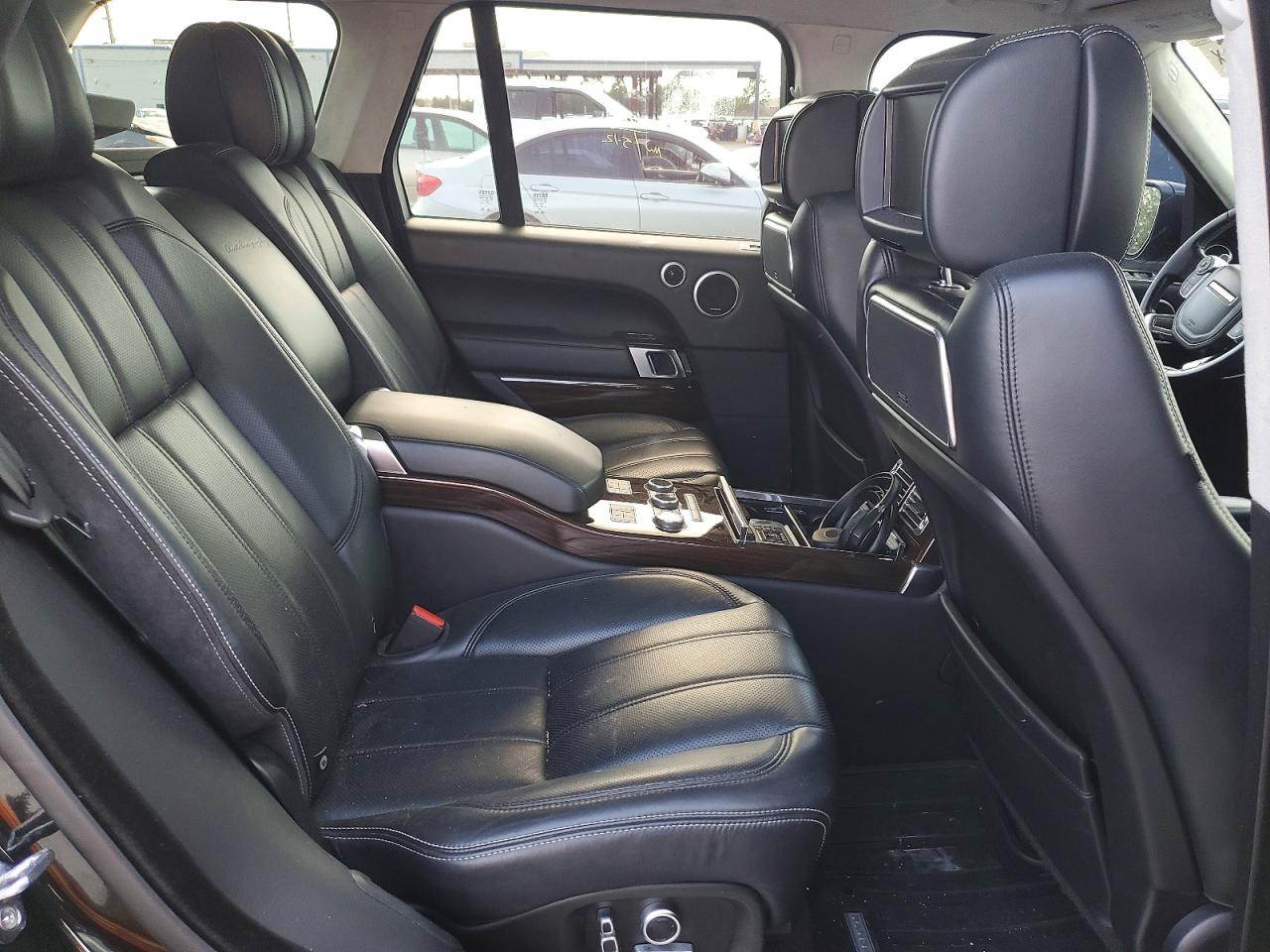 SALGV2EFXGA258063 · 2016 LAND ROVER RANGE ROVER · 11/13
