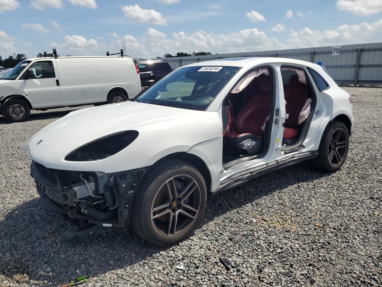 WP1AA2A53MLB15458 · 2021 PORSCHE MACAN
