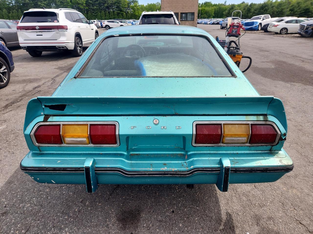 7R03F102360 · 1977 FORD MUSTANG · 6/11