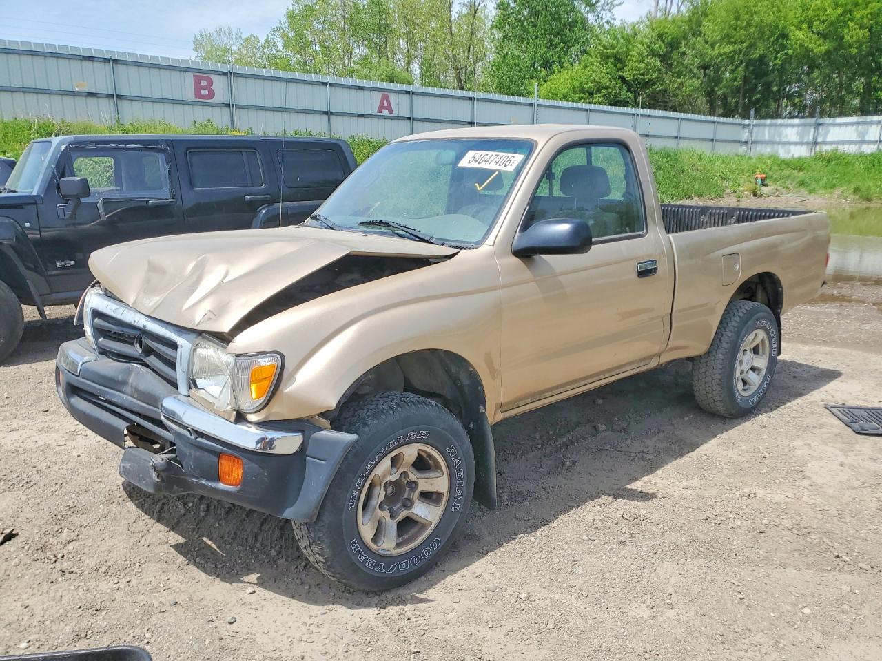 4TANM92NXYZ670715 · 2000 TOYOTA TACOMA
