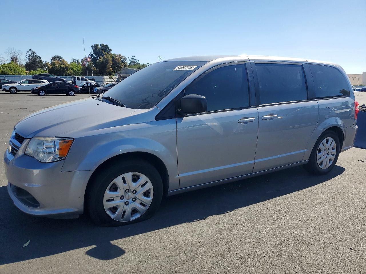 2C4RDGBG3JR146043 · 2018 DODGE GRAND CARAVAN