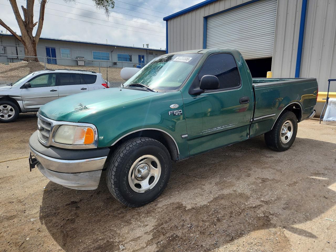 1FTZF1720YKA44549 · 2000 FORD F150