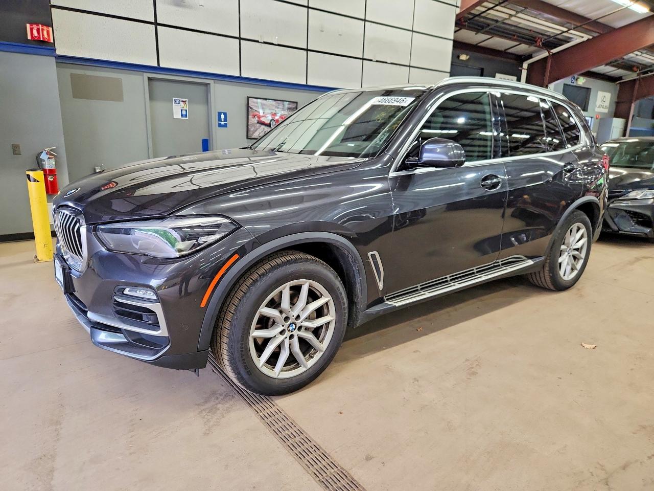 5UXCR6C00L9B47020 · 2020 BMW X5