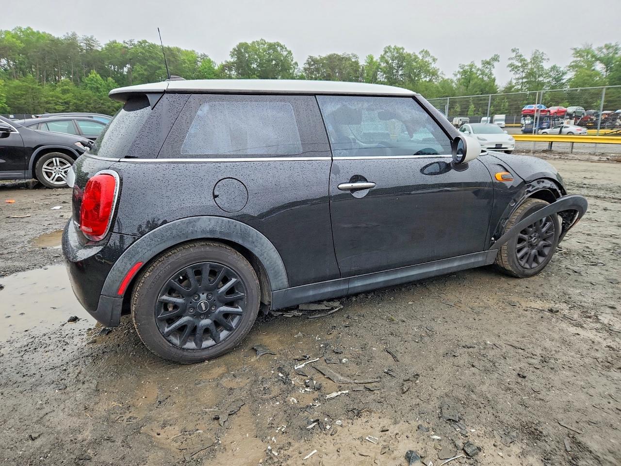WMWXM5C58FT941983 · 2015 MINI COOPER · 3/12