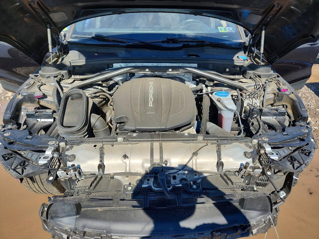 WP1AA2A50HLB02916 · 2017 PORSCHE MACAN · 12/14