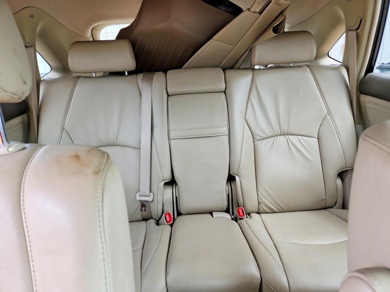 2T2HK31UX8C094868 · 2008 LEXUS RX · 10/13