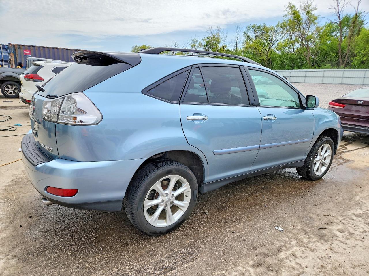 2T2HK31UX8C094868 · 2008 LEXUS RX · 3/13
