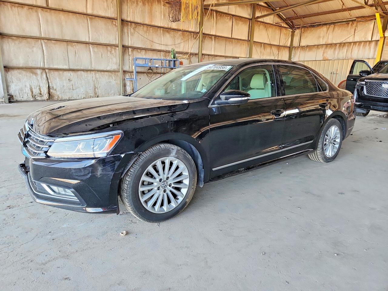 1VWBT7A35GC069029 · 2016 VOLKSWAGEN PASSAT