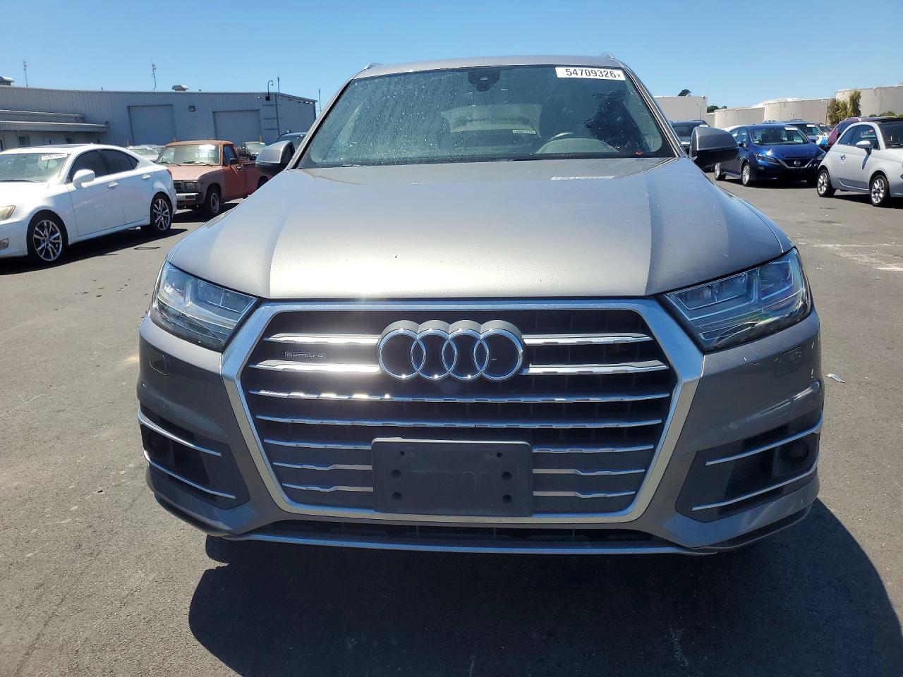 WA1LHAF75HD042212 · 2017 AUDI Q7 · 5/13