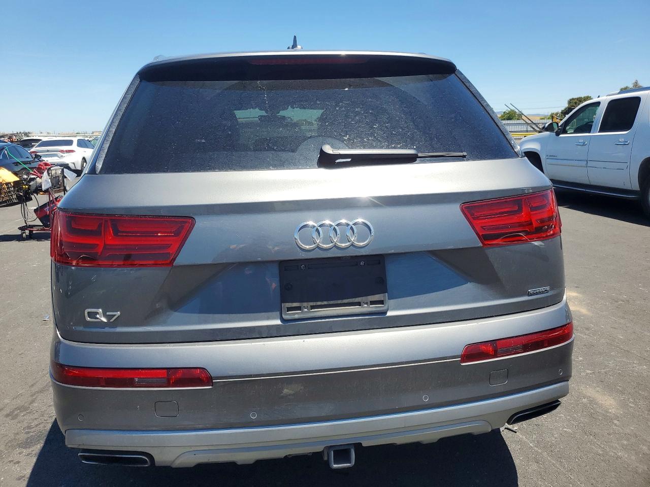 WA1LHAF75HD042212 · 2017 AUDI Q7 · 6/13