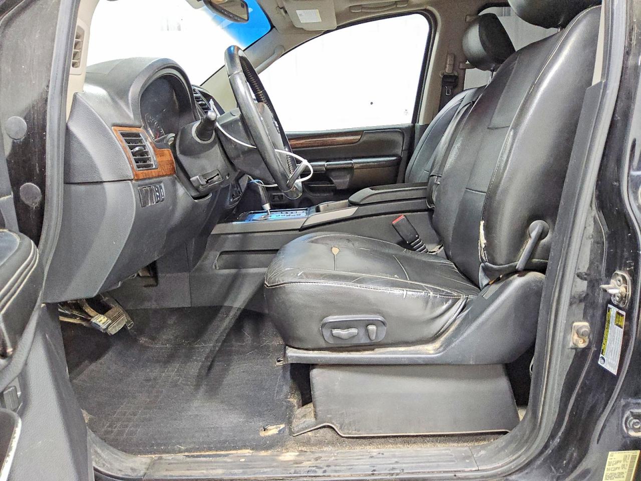 5N1AA0NC4BN603801 · 2011 NISSAN ARMADA · 7/13