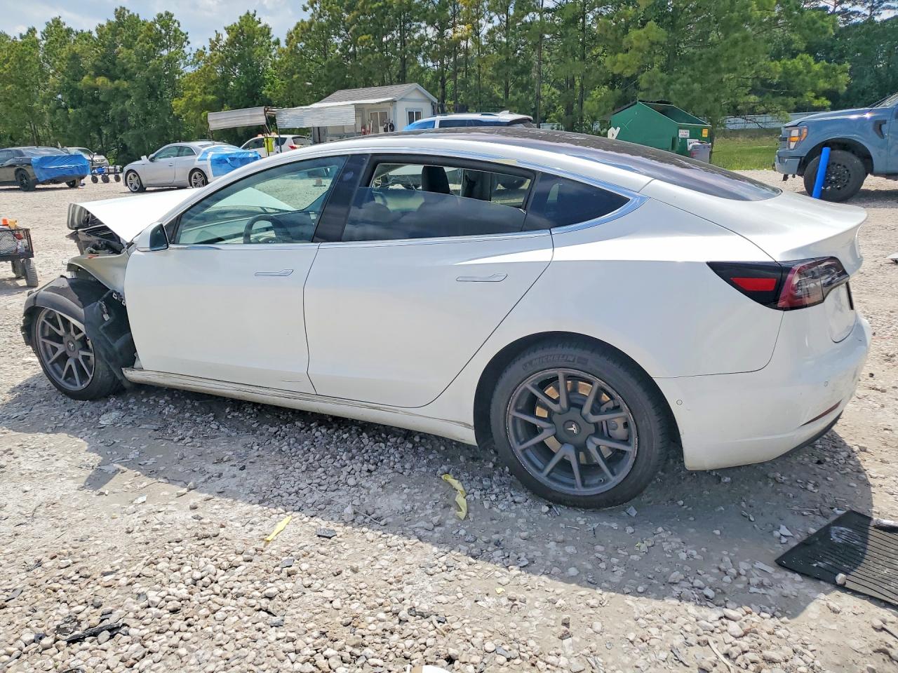 5YJ3E1EB6JF178948 · 2018 TESLA MODEL 3 · 2/13