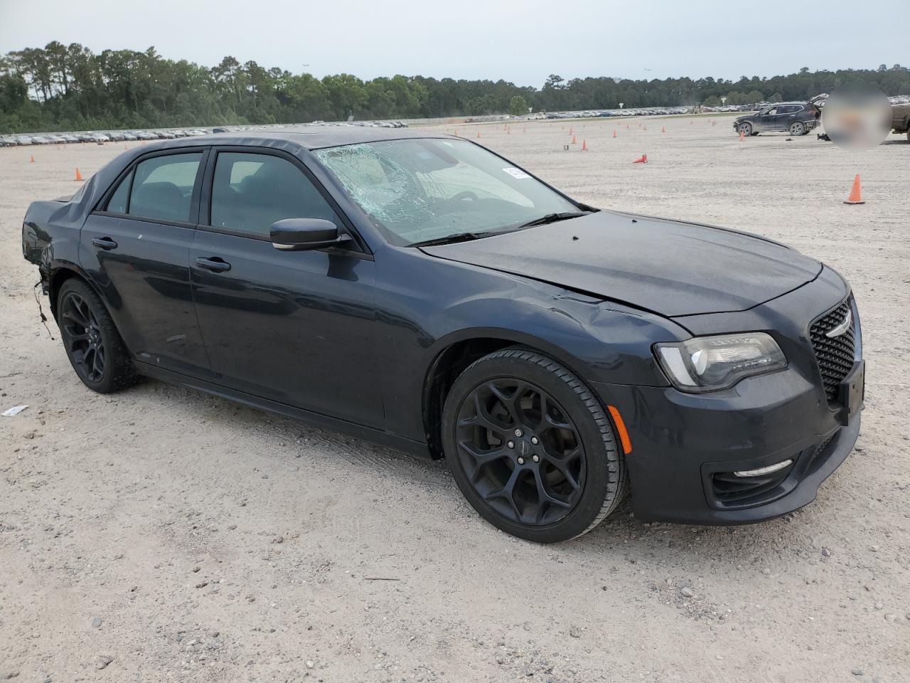 2C3CCABT5KH556163 · 2019 CHRYSLER 300 · 4/13