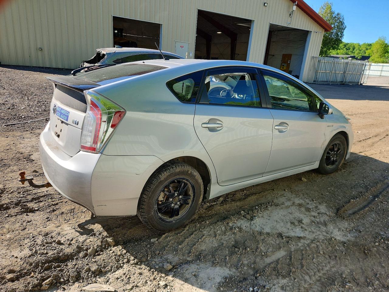 JTDKN3DU0F1875901 · 2015 TOYOTA PRIUS · 3/12