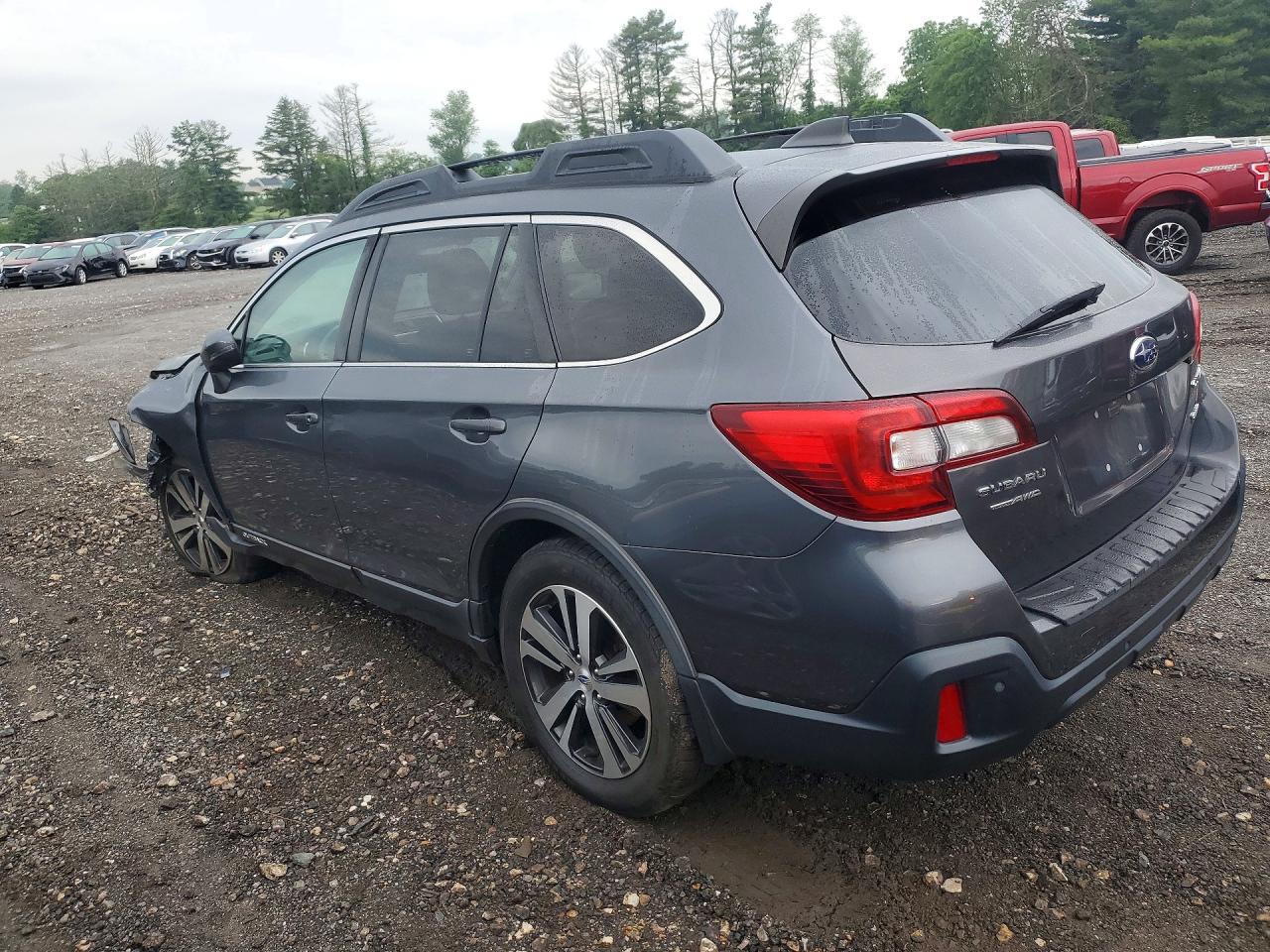 4S4BSANC0J3217457 · 2018 SUBARU OUTBACK · 2/13