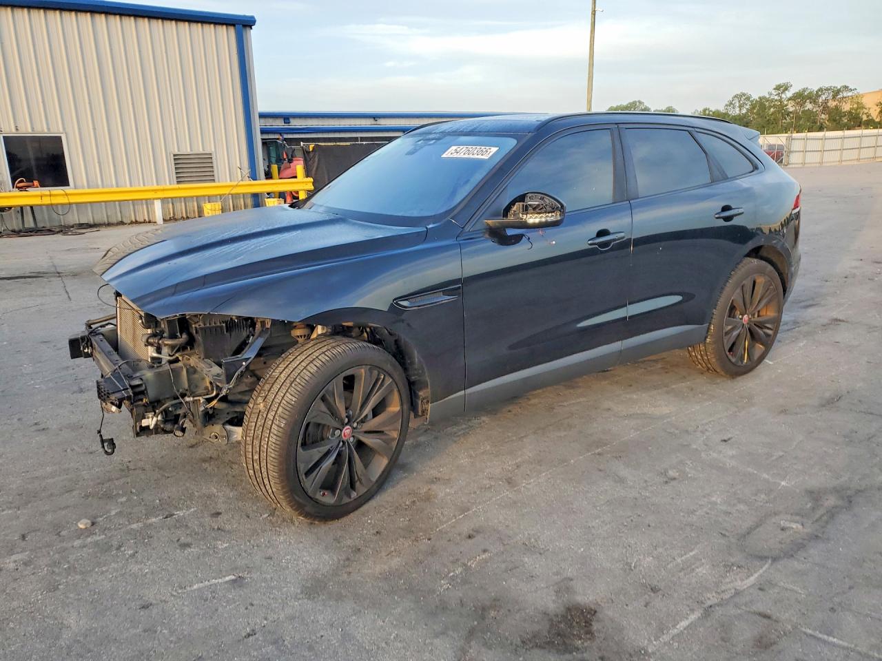 SADCJ2FX1LA630798 · 2020 JAGUAR F-PACE