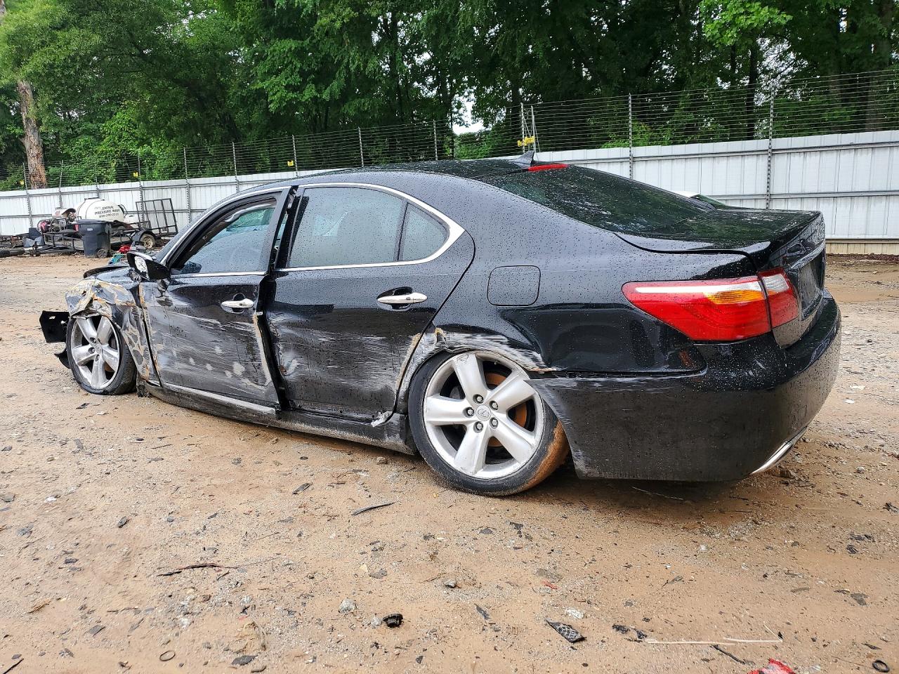 JTHBL5EFXC5110537 · 2012 LEXUS LS · 2/12